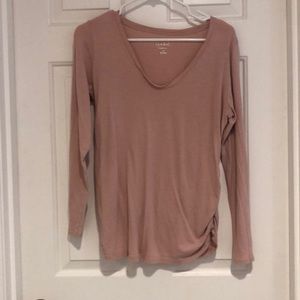 5 for $15. 💙 Pink long sleeved shirt